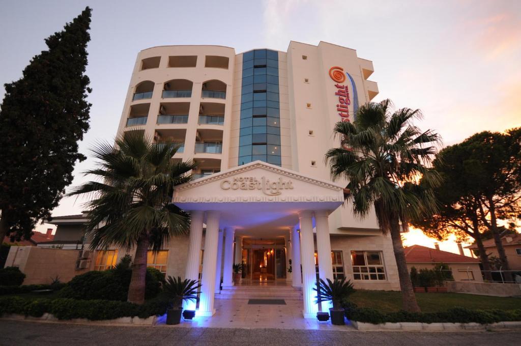 Coastlight Hotel Кушадасъ Екстериор снимка