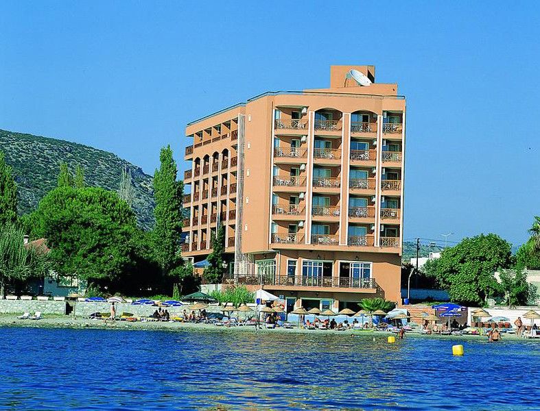 Coastlight Hotel Кушадасъ Екстериор снимка