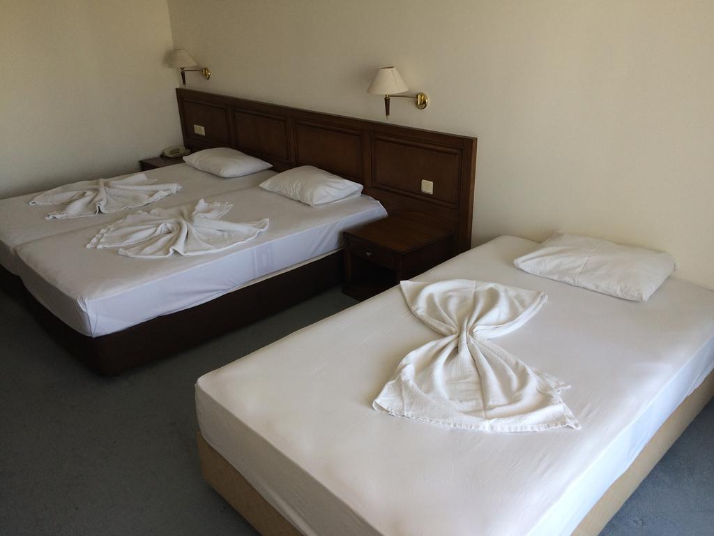 Coastlight Hotel Кушадасъ Екстериор снимка